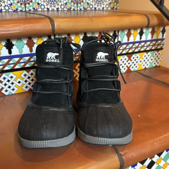 Winter Bootie Ready! - Picture 2 of 6